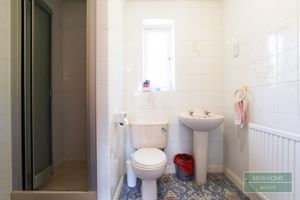 Photo 18- click for photo gallery